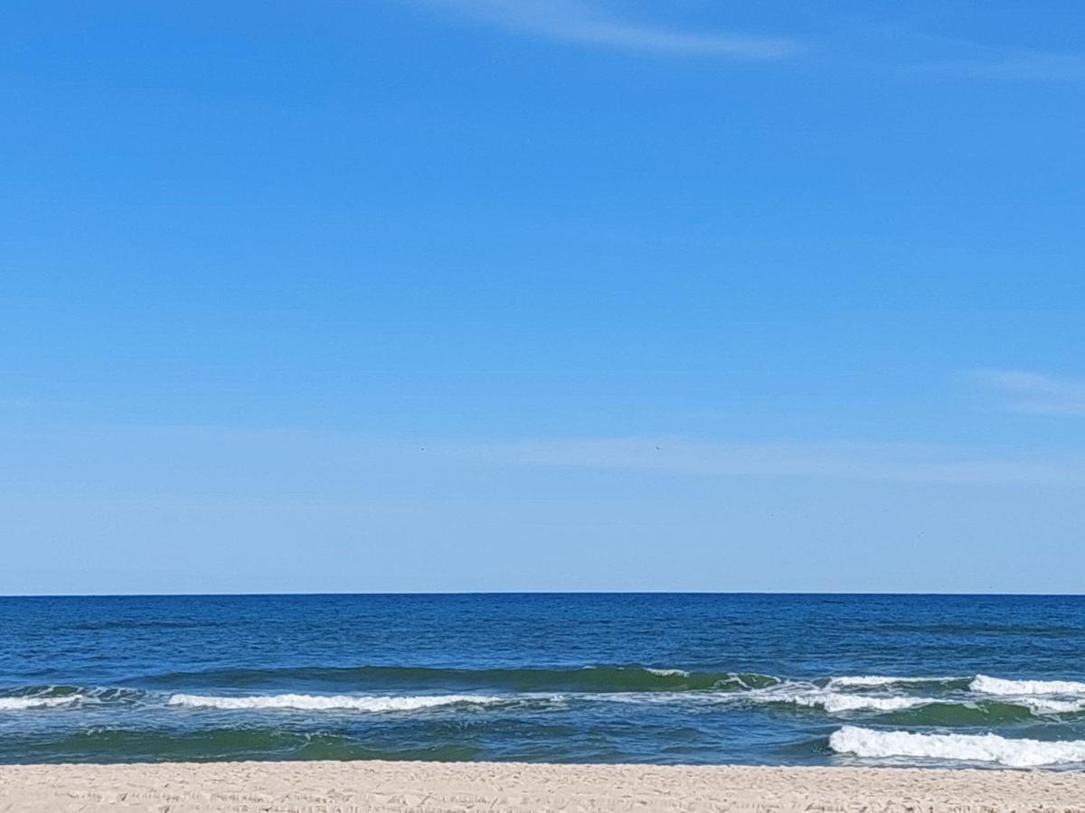 Books & Sun By The Sea *